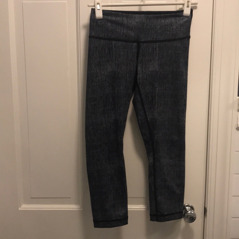Lululemon wunder under crops